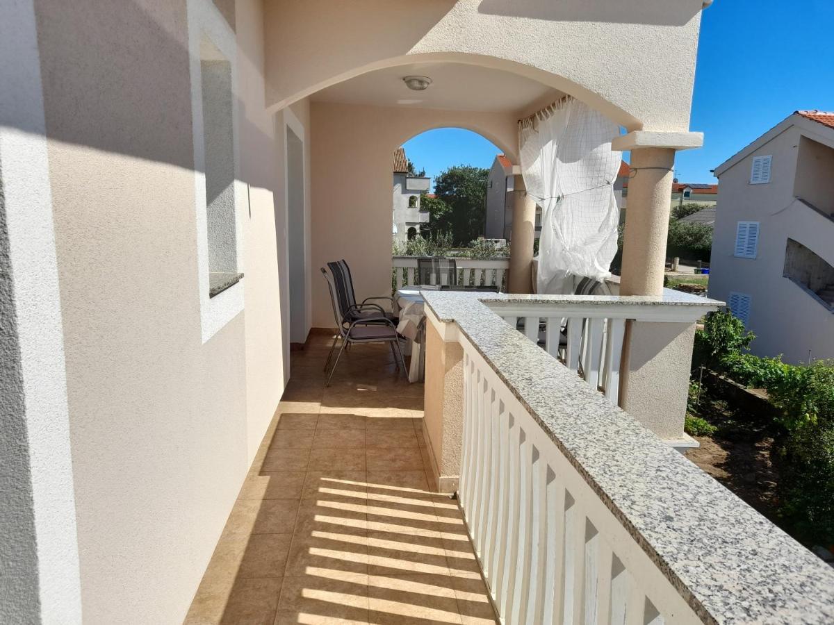 Apartments Filipovic Biograd Na Moru Eksteriør bilde