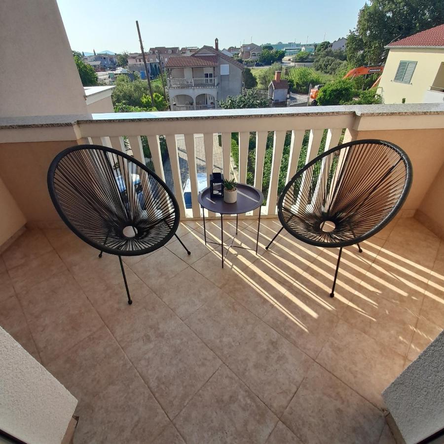 Apartments Filipovic Biograd Na Moru Eksteriør bilde
